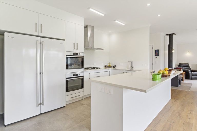 Photo of property in 672e Te Whiti Road, Te Whiti, Masterton, 5884