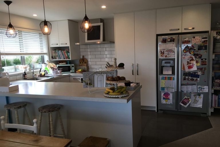 Photo of property in 29 Puhirake Crescent, Pyes Pa, Tauranga, 3112