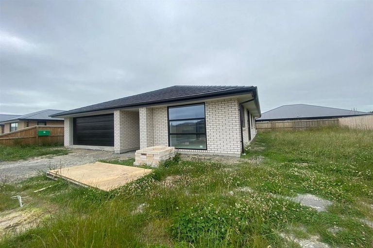 Photo of property in 5 Amrit Lane, Rolleston, 7614