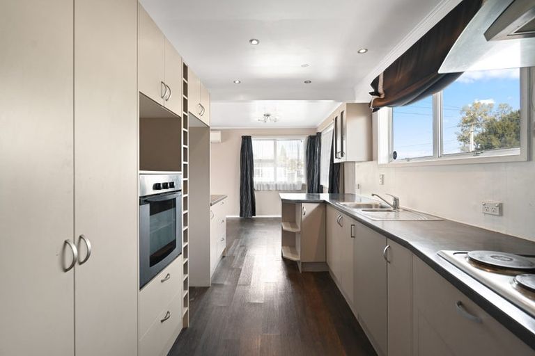 Photo of property in 14 Filmer Place, Melville, Hamilton, 3206