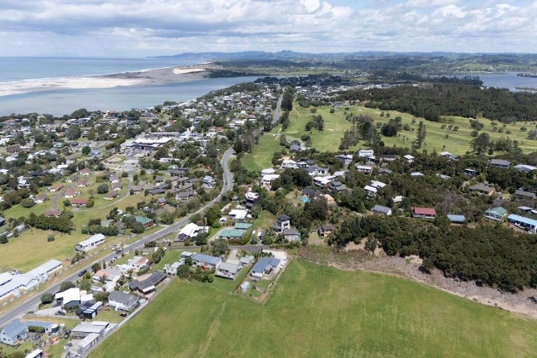 Photo of property in 8 Butler Lane, Mangawhai Heads, Mangawhai, 0505