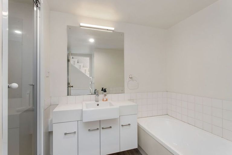 Photo of property in 2/45 Chester Street West, Christchurch Central, Christchurch, 8013