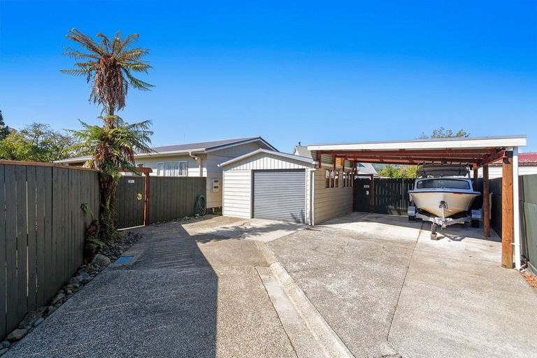 Photo of property in 4 Gadd Place, Whakatane, 3120
