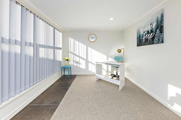 Photo of property in 8 Antalya Place, Manurewa, Auckland, 2102