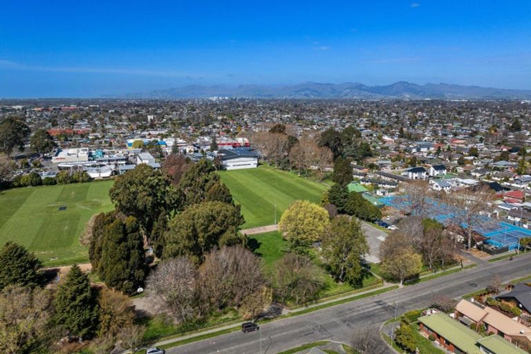 Photo of property in 24 Elvira Court, Bishopdale, Christchurch, 8053