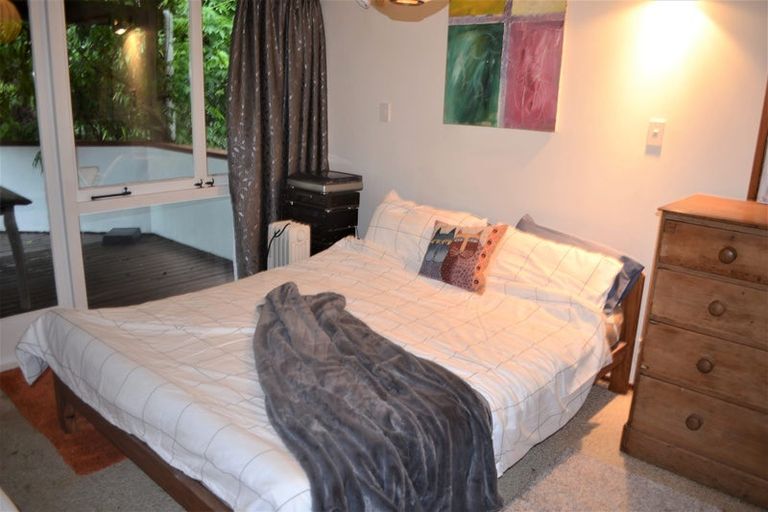 Photo of property in 8b Island View Terrace, Cockle Bay, Auckland, 2014