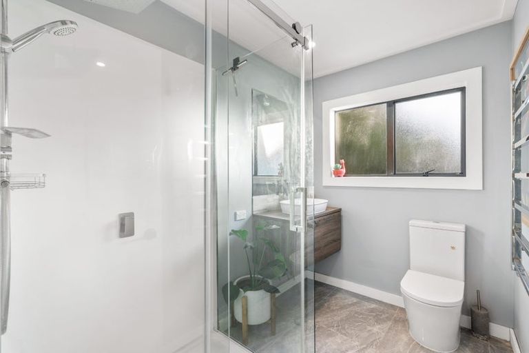 Photo of property in 21 Snapper Road, Stillwater, Silverdale, 0993