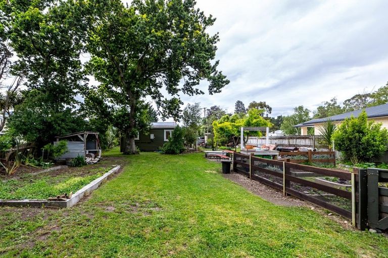 Photo of property in 140 Fitzherbert Street, Featherston, 5710