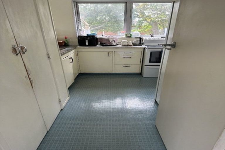 Photo of property in 8 Carey Place, Otara, Auckland, 2023