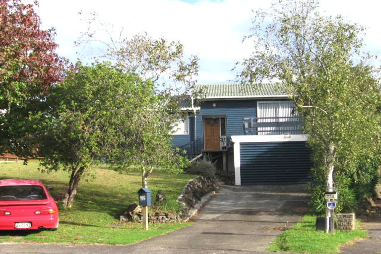 Photo of property in 22 Easter Parade, Glen Eden, Auckland, 0602