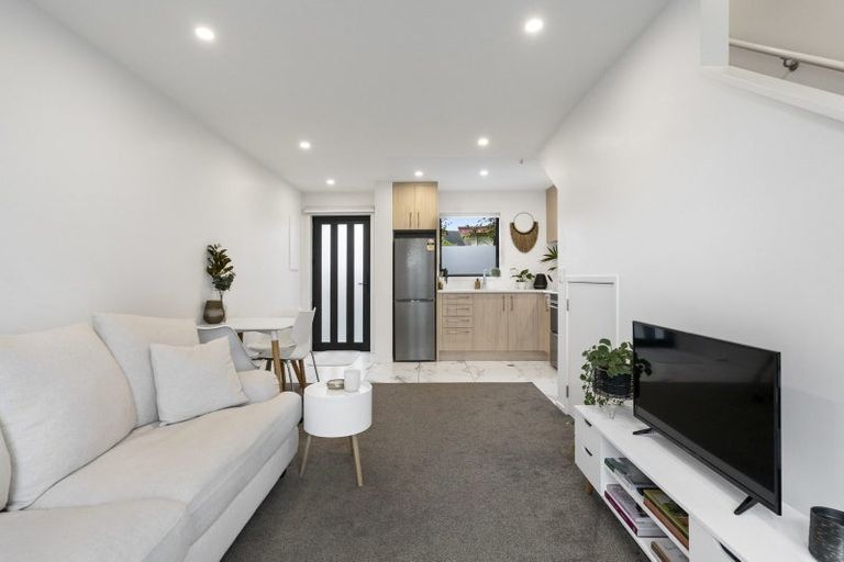 Photo of property in 3/36 Mitchell Street, Epuni, Lower Hutt, 5011