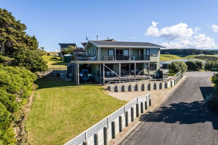 Photo of property in 48 Balfour Crescent, Castlepoint, Tinui, 5889