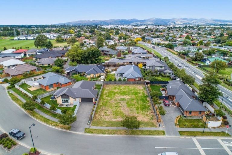 Photo of property in 4 Little Oaks Drive, Yaldhurst, Christchurch, 8042