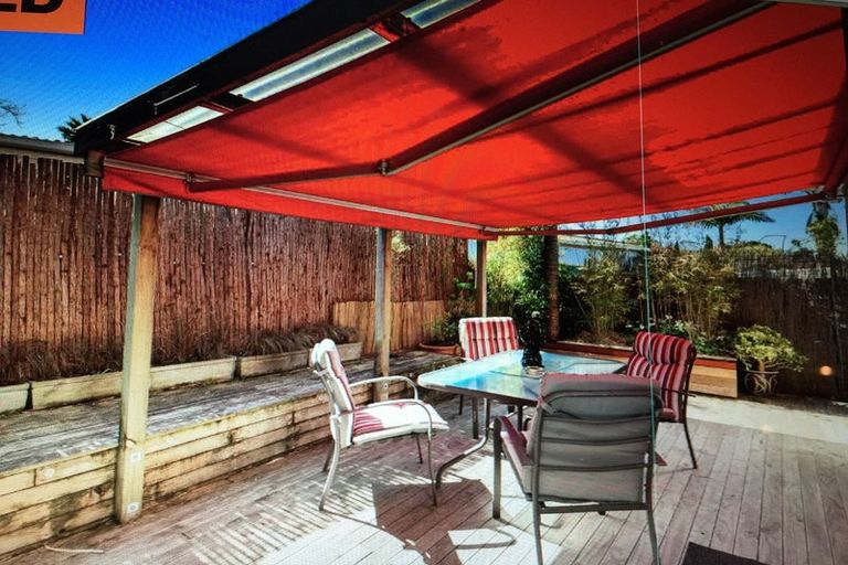 Photo of property in 1057 Great North Road, Point Chevalier, Auckland, 1022