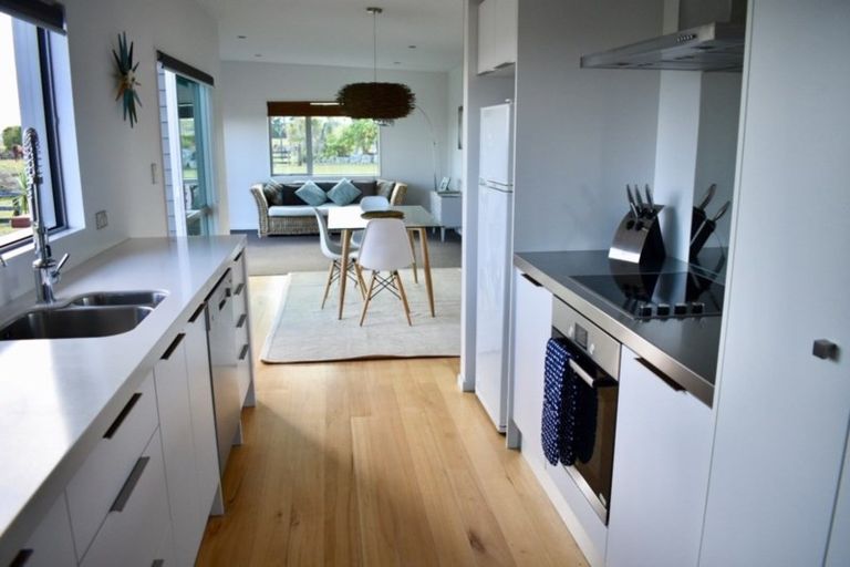 Photo of property in 4 Elley Drive, Carters Beach, Westport, 7825