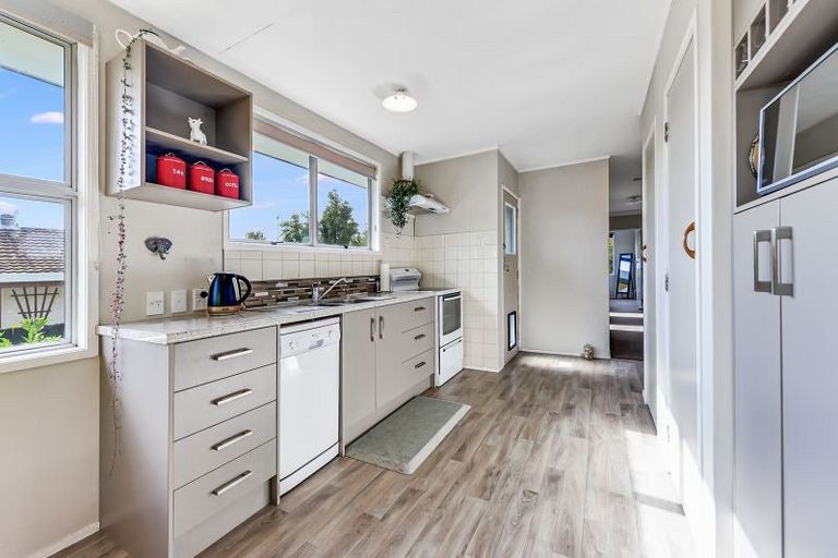 Photo of property in 64 Cullimore Street, Pukete, Hamilton, 3200