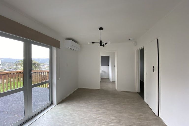 Photo of property in 4 Vermont Grove, Wainuiomata, Lower Hutt, 5014