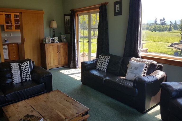 Photo of property in 92 Studholme Settlement Road, Waimate, 7979