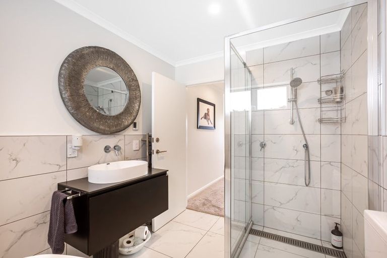 Photo of property in 5 Lucern Lane, Petone, Lower Hutt, 5012