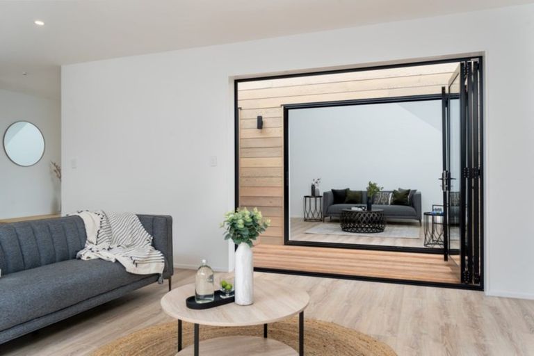 Photo of property in 35 Westwood Avenue, Greytown, 5712