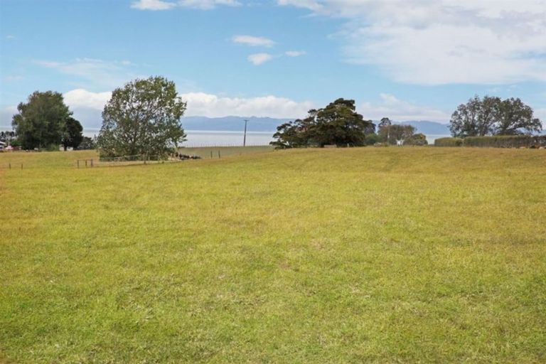 Photo of property in 35 Church View Road, Waiau Pa, Pukekohe, 2679