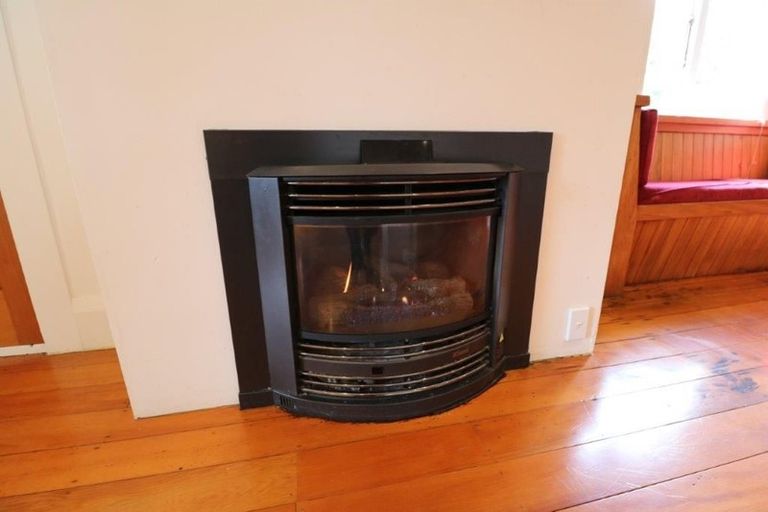 Photo of property in 10 Grey Street, Regent, Whangarei, 0112