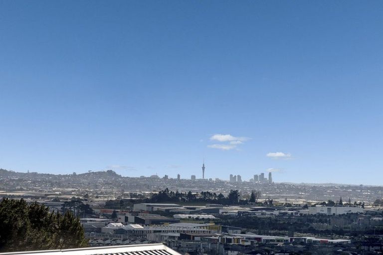 Photo of property in 90 Longhorn Drive, Flat Bush, Auckland, 2019