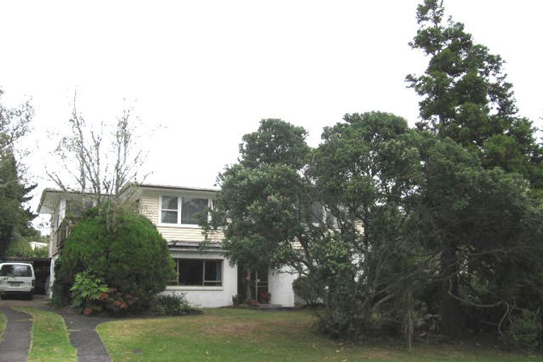 Photo of property in 23 Paramu Avenue, Birkdale, Auckland, 0626
