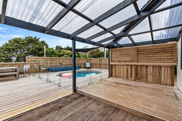 Photo of property in 36 Tauraroa Road, Maungakaramea, Whangarei, 0178