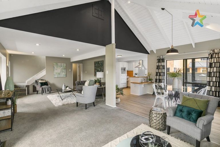 Photo of property in 60 Guthrie Street, Waterloo, Lower Hutt, 5011