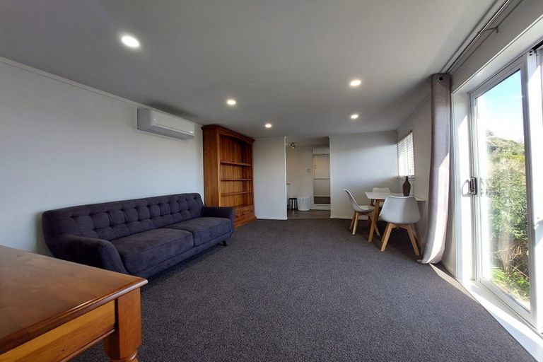 Photo of property in 10 Bisley Avenue, Moana, Nelson, 7011