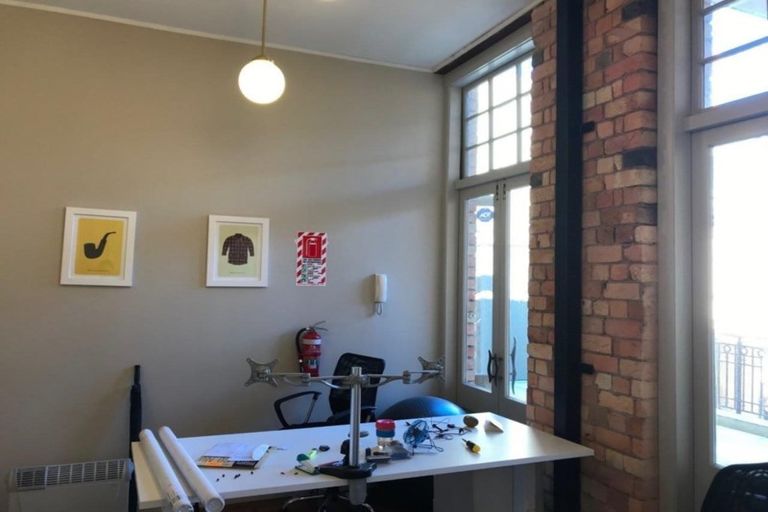 Photo of property in 1/3 Beresford Street, Bayswater, Auckland, 0622