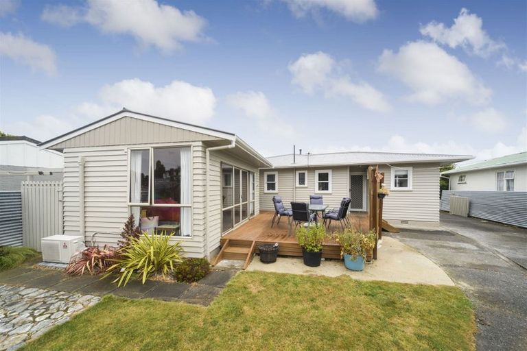 Photo of property in 29 Duff Crescent, Highbury, Palmerston North, 4412