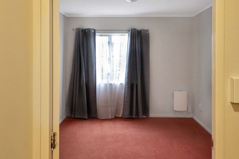 Photo of property in 17/3 Kelvin Grove, Te Aro, Wellington, 6011