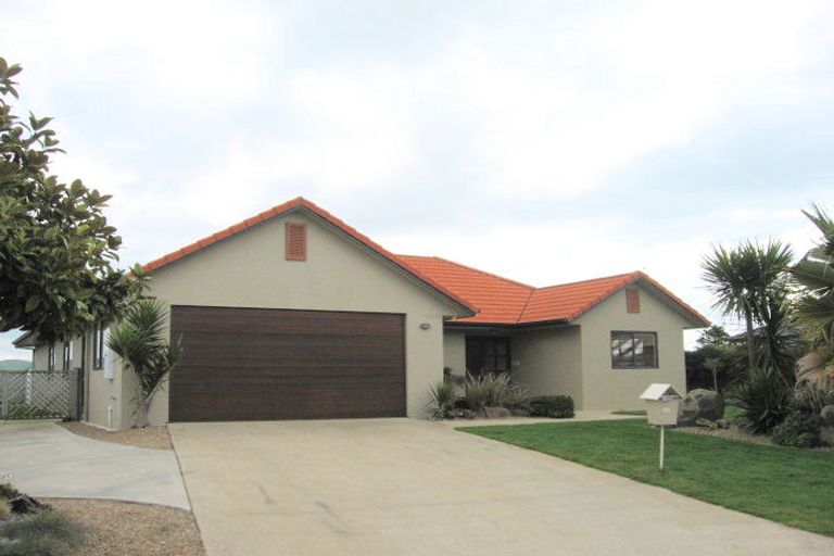 Photo of property in 31 Savannah Place, Papamoa Beach, Papamoa, 3118