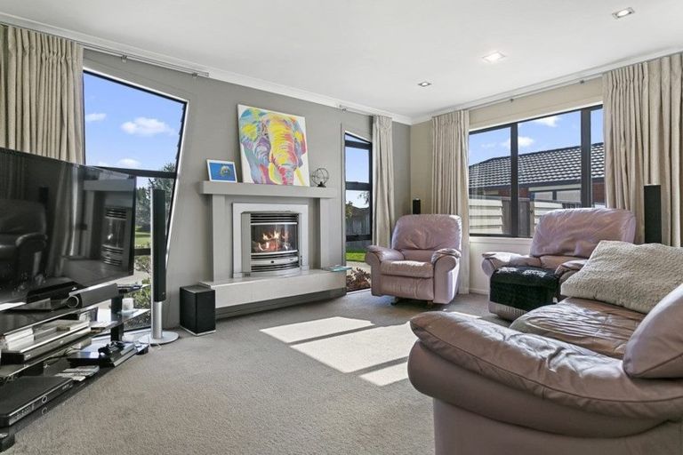 Photo of property in 26 Watkins Road, Cambridge, 3434