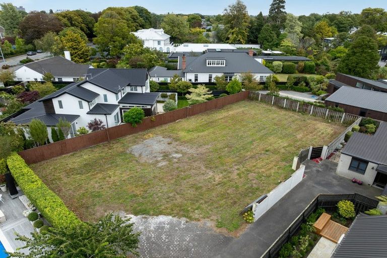 Photo of property in 3a Snowdon Road, Fendalton, Christchurch, 8052