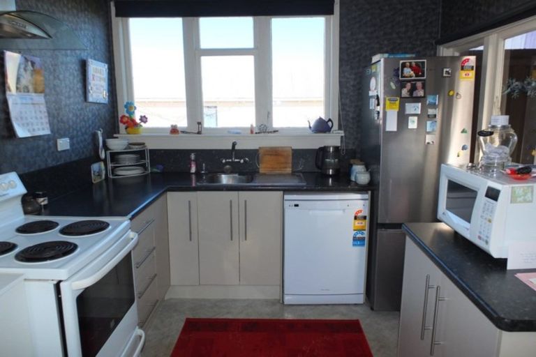 Photo of property in 27 Park Street, Foxton, 4814