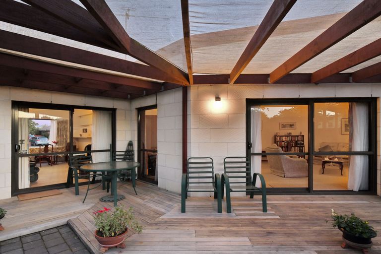 Photo of property in 23 Melville Street, Bishopdale, Christchurch, 8053