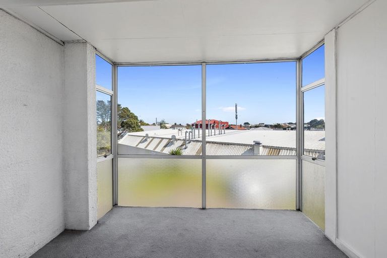 Photo of property in 6/184 Powderham Street, New Plymouth, 4310