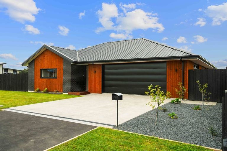 Photo of property in 1 Tauhou Place, Leeston, 7632