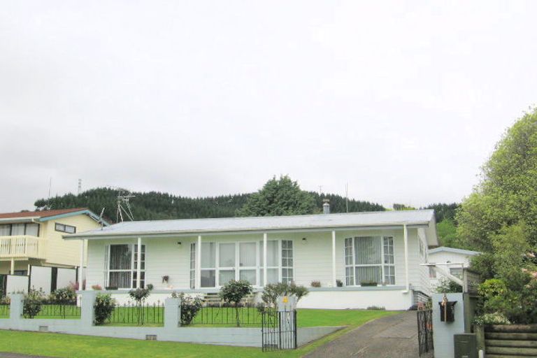Photo of property in 4 Keepa Avenue, Paeroa, 3600