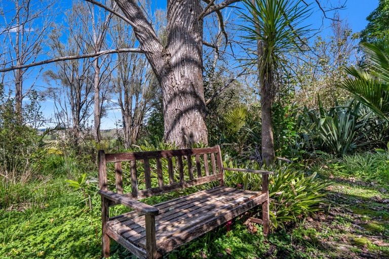 Photo of property in 320 Mangawhai Kaiwaka Road, Kaiwaka, Wellsford, 0975