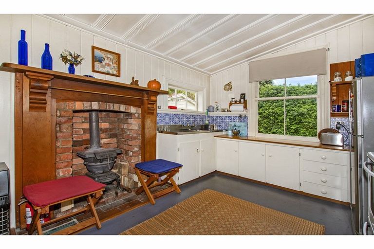 Photo of property in 31 Second Avenue, Avenues, Whangarei, 0110