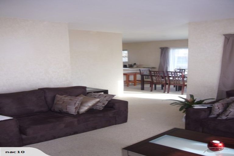 Photo of property in 1/130 Kimpton Road, Papatoetoe, Auckland, 2025