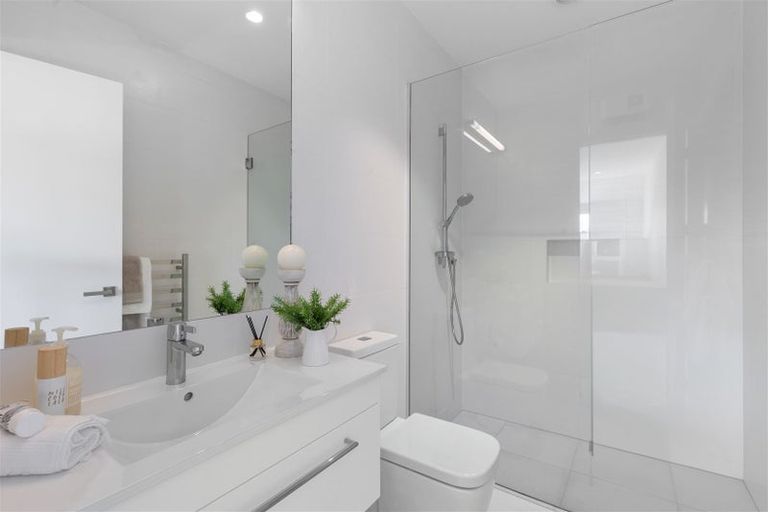 Photo of property in 7 Nightingale Place, Papanui, Christchurch, 8053