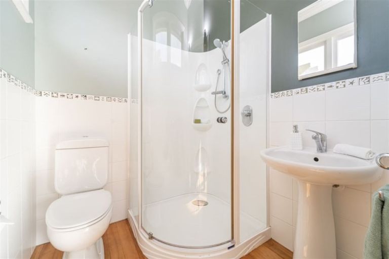 Photo of property in 22a Lansdowne Crescent, Lansdowne, Masterton, 5810