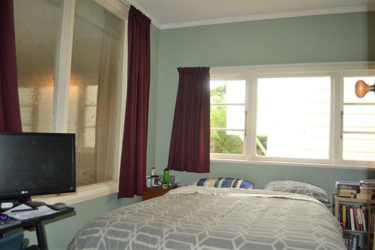 Photo of property in 40 Tiber Street, Island Bay, Wellington, 6023