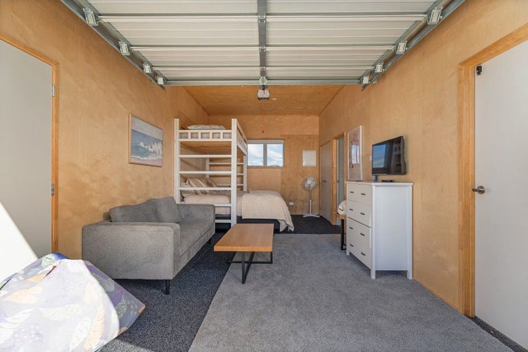 Photo of property in 218 Hamiora Street, Matarangi, 3592