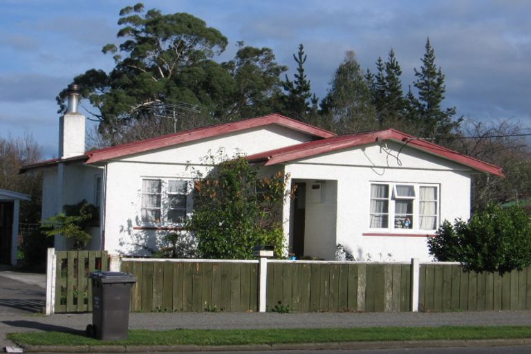 Photo of property in 27 Oxford Street, Lansdowne, Masterton, 5810